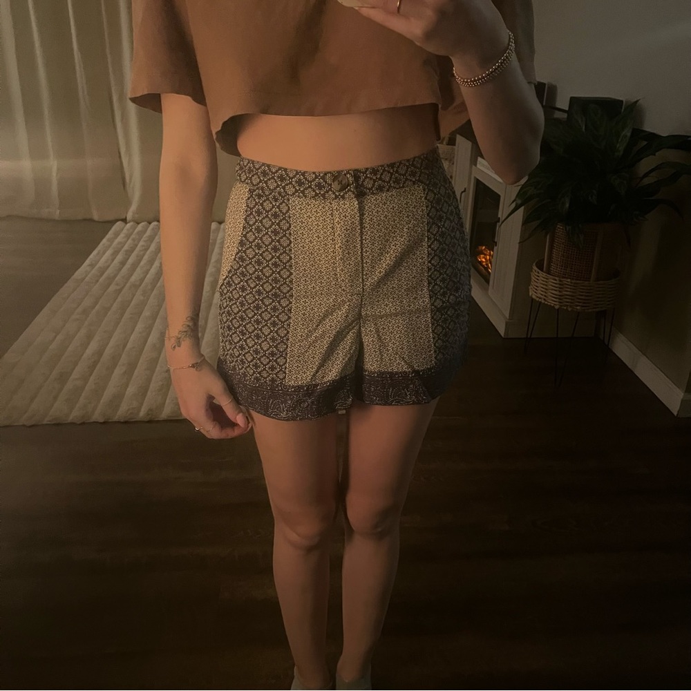 American eagle Tribal High Waisted shorts